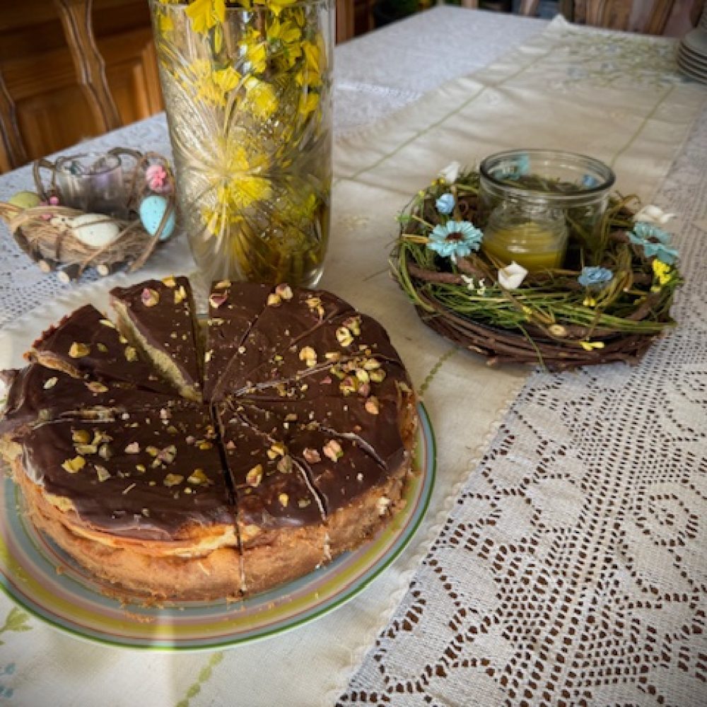 Sernik dubajski z pistacjami.